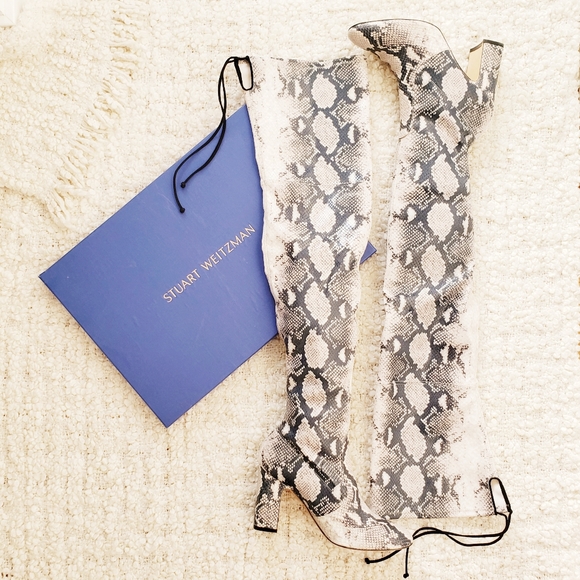Stuart Weitzman OTK Boots Snake Print - Picture 1 of 7